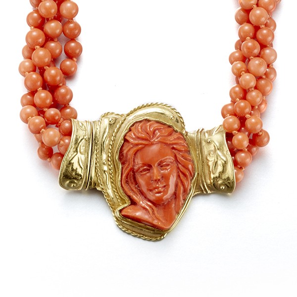 18K Coral Necklace with Cameo Clasp
